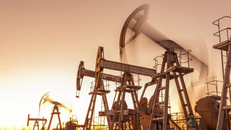 brent-petrol-fiyati-yilin-ikinci-ceyreginde-yuzde-10dan-fazla-geriledi-hvUzZPRc.jpg
