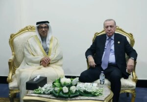 erdogan misirda bae veliaht prensi ile gorustu Q4S5yLhZ.jpg